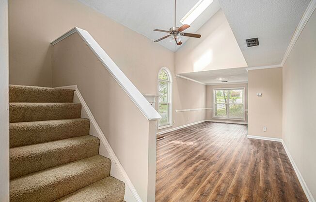 3 bdrm  2.5 bath in Stone Mountain