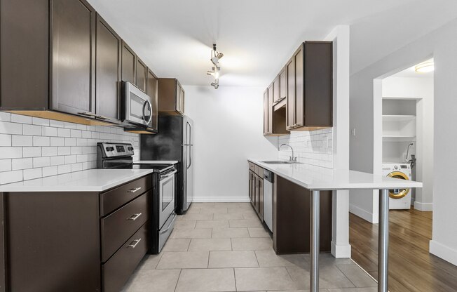 1 bed, 1 bath, $2,365