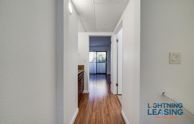 10206 INDEPENDENCE AVE