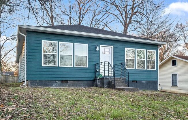 828 GRACEY AVE