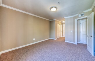 2 beds, 2 baths, $1,499, Unit # 341