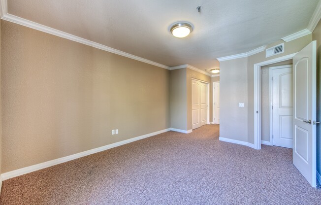 2 beds, 2 baths, $1,499, Unit # 341