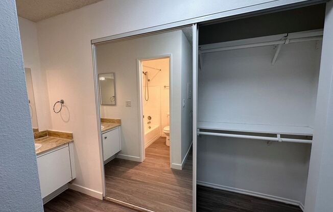 1 bed, 1 bath, 695 sqft, $2,245, Unit 207