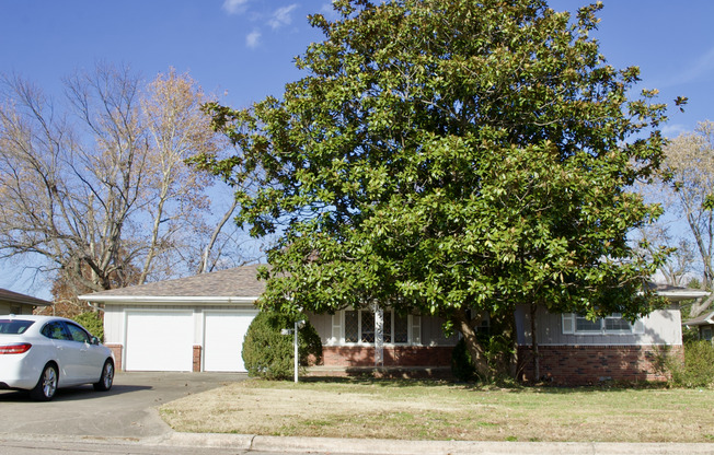 3 bedroom & 2 bathroom home
