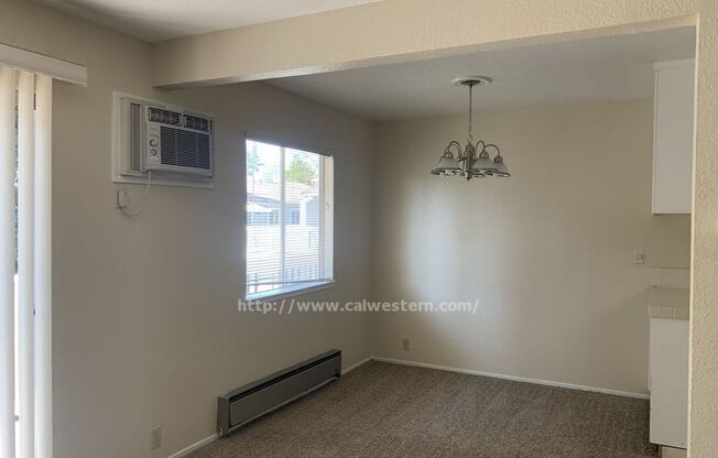 Campbell, Lovely 2 Bedroom and 2 Bath Condo, Ideal Location