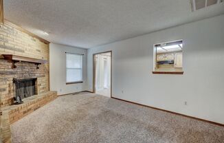 2 beds, 1 bath, $1,395