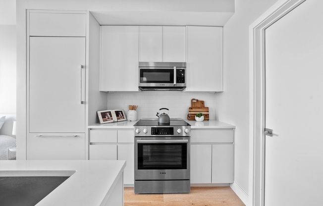 Studio, 1 bath, 531 sqft, $2,800, Unit 617