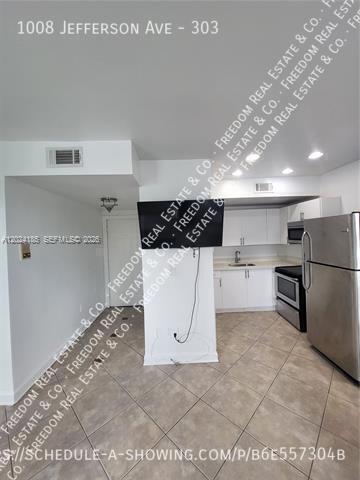 1008 JEFFERSON AVE