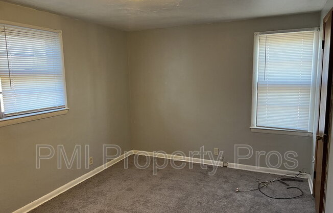 4566 A N 28 ST