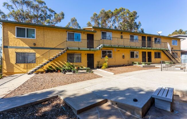 3 bed 2 bath in the heart of San Diego