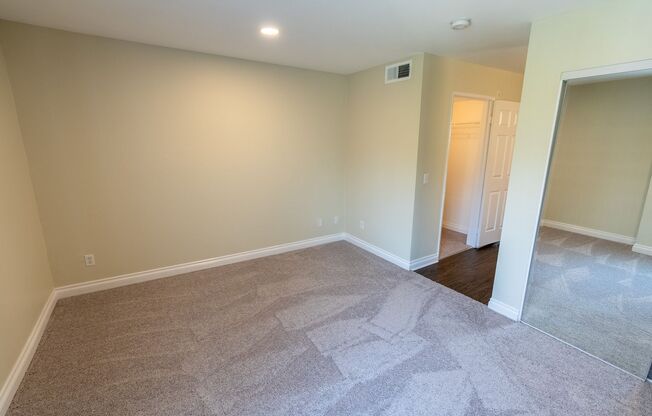 2 beds, 2 baths, 1,220 sqft, $2,948, Unit 305