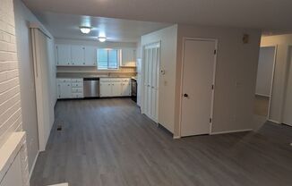 2 beds, 1 bath, 1,050 sqft, $1,595, Unit 2196