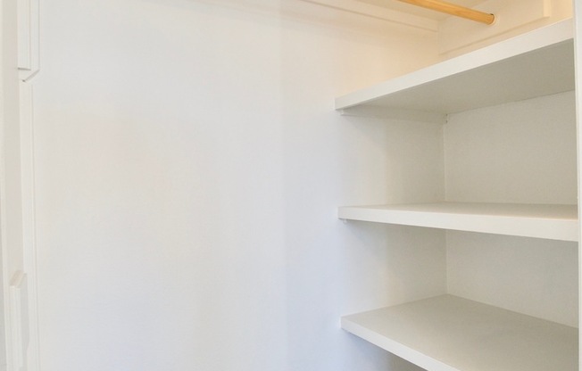 1 bed, 1 bath, 696 sqft, $1,750, Unit 0809