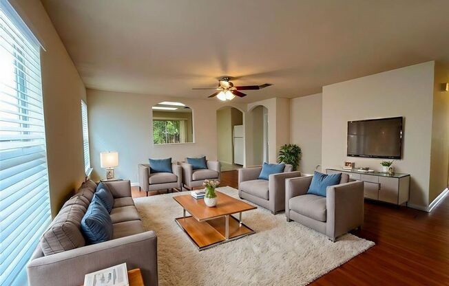 Modern Comfort Meets Suburban Serenity at 17500 Dashwood Creek Drive!
