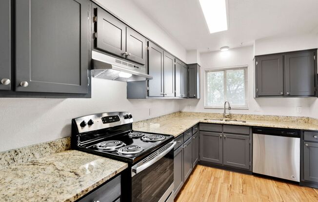 3 beds, 2 baths, 1,312 sqft, $1,960, Unit 503