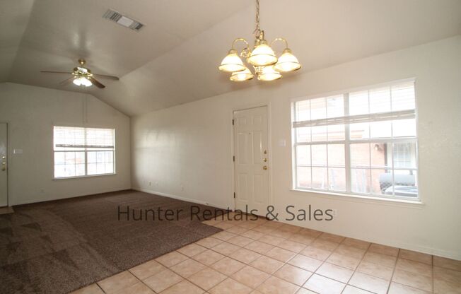 2 beds, 2 baths, $1,050