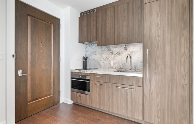 Studio, 1 bath, 603 sqft, $15,000, Unit 1508