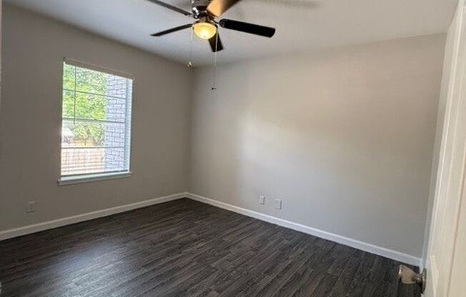 2 beds, 2 baths, 931 sqft, $1,185, Unit 14-1413