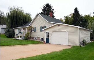 Home Coming Available - Kaukauna Northside