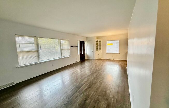 2 beds, 1 bath, $1,874