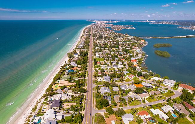 3 beds, 2 baths, 1,205 sqft, $2,075, Unit 150