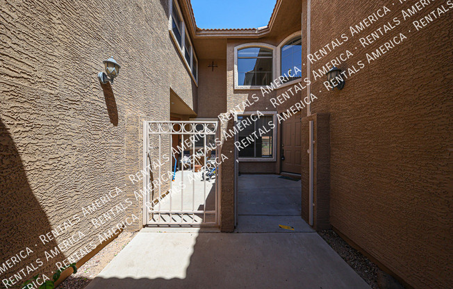 5415 E MCKELLIPS RD