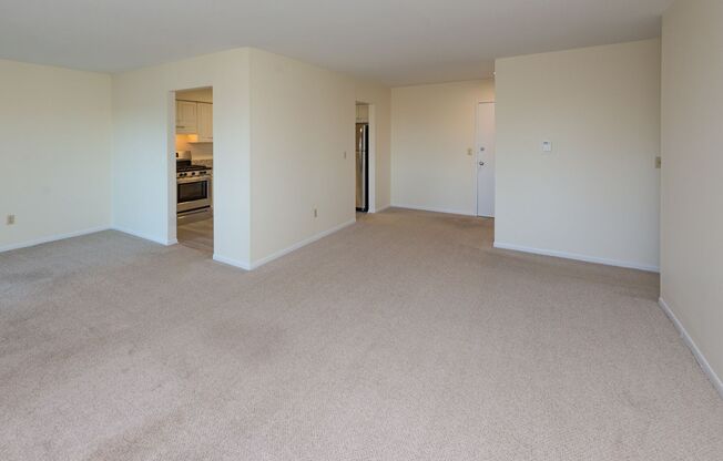 2 beds, 1.5 baths, 1,200 sqft, $2,345, Unit 502J