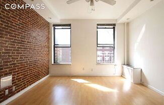 1313 3 AVE