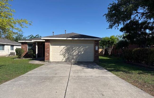 Cozy 3 bedroom/2 bath Home in Silverado at Plum Creek!!