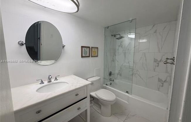 5101 Collins Ave appt 12K (A11943882)