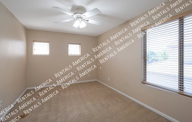 2682 S BEVERLY PL