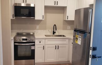 ADU BRAND NEW 1bed 1 bath 6861 Yellowstone Dr. Riverside