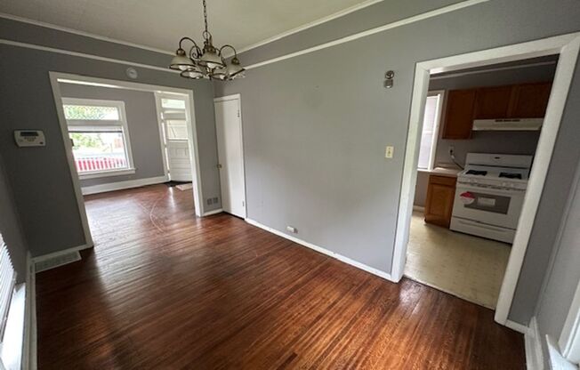 Section 8 Vouchers accepted for 2 Bedroom / 1 Bathroom House