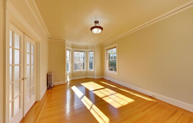 830 Hayes Street (1321R)