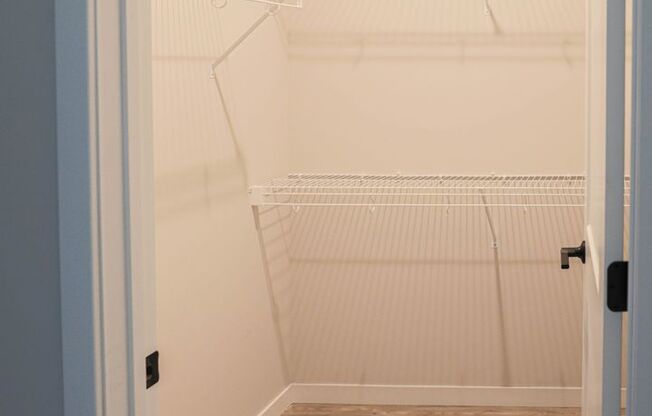 1 bed, 1 bath, 738 sqft, $1,600, Unit 209