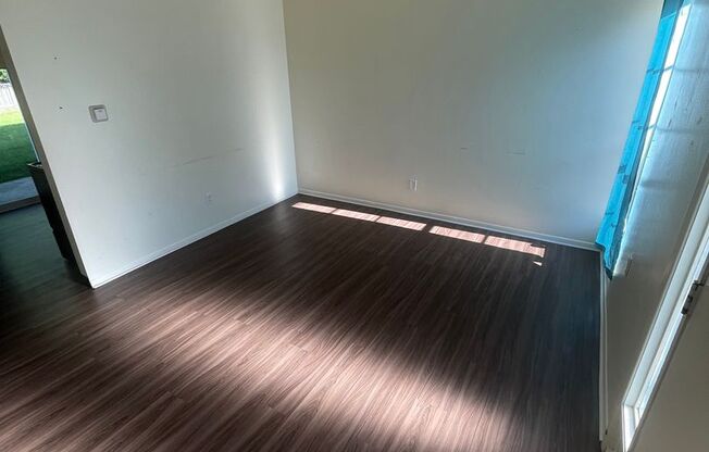 1303 South Coffman