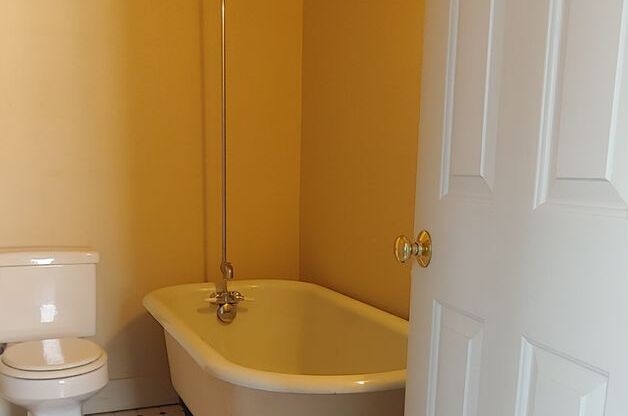 Taylor Place Property