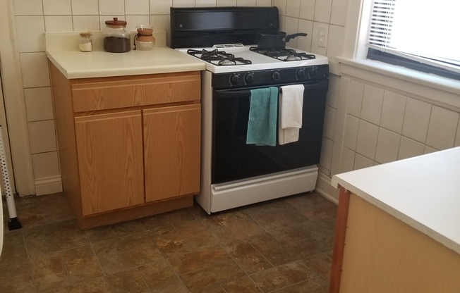 1 bed, 1 bath, $1,495, Unit 10 C6 WD