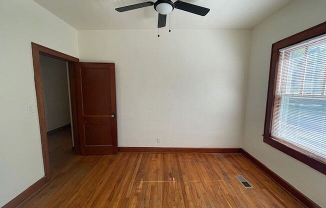 2 beds, 1 bath, $1,350