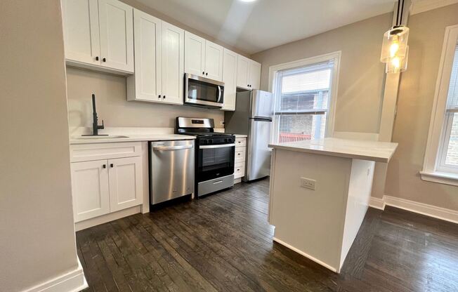 1606-1610 N Harding Ave