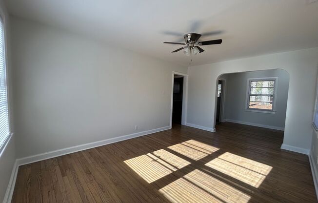 3 beds, 1 bath, $1,495