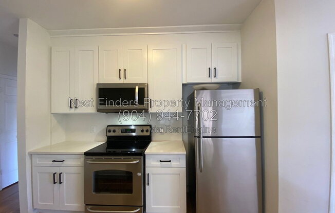3 beds, 2 baths, 1,355 sqft, $2,000, Unit Apartment 1627