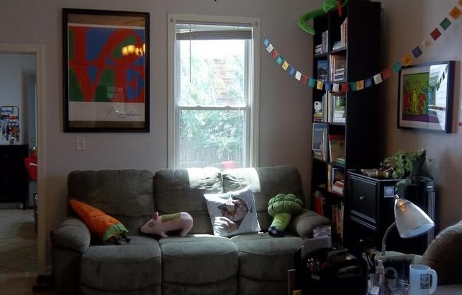 88 Pearl St # 2