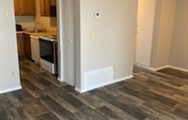 Studio, 1 bath, 520 sqft, $560, Unit 2604-101