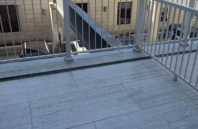 1 bed, 1 bath, 593 sqft, $1,850, Unit 208