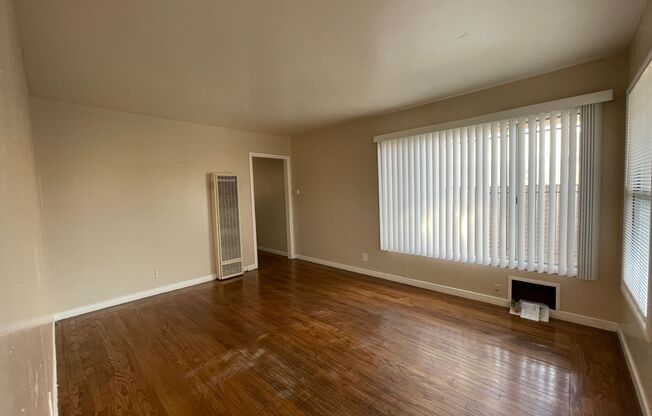 2 beds, 1 bath, $2,250