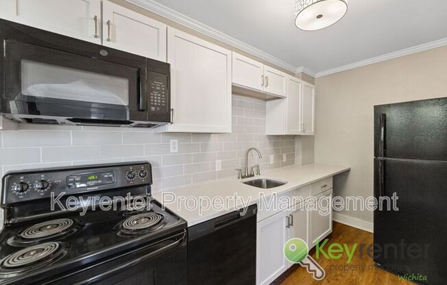 1 bed, 1 bath, 675 sqft, $675, Unit 6