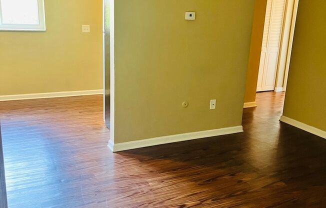 1 bed, 1 bath, 600 sqft, $835, Unit MD 35