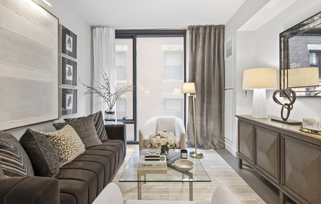 1 bed, 1 bath, 456 sqft, $3,100, Unit 206