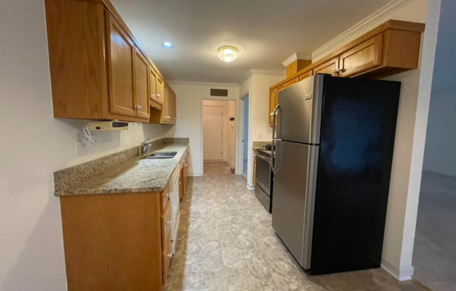 1007 LOGANBERRY CT